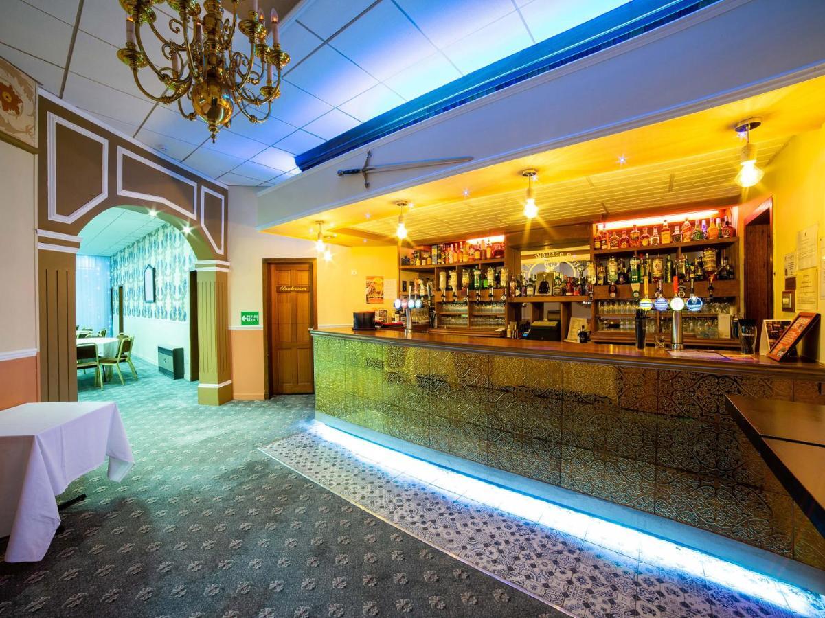 Oyo Douglas Hotel Kilmarnock Exterior photo